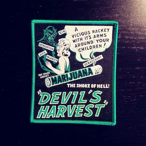 Devil's Harvest - Woven PATCH - Exploitation Cult movie - Marijuana Satan