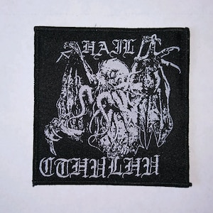 PATCH - Hail Cthulhu - HORROR / Monster, Woven patch - H.P. Lovecraft, sew-on