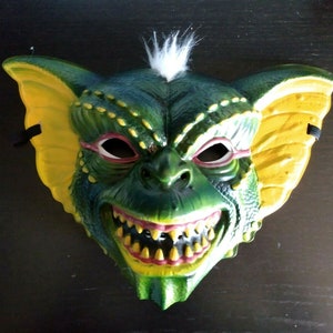 STRIPE Gremlin Halloween MASK - Gremlins movie - vacuform Ben Cooper style