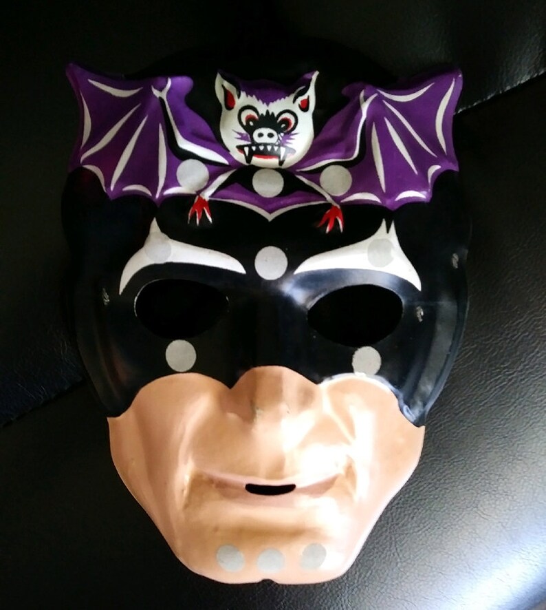 THE BAT Vintage Halloween MASK Collegeville Costumes / Ben Etsy