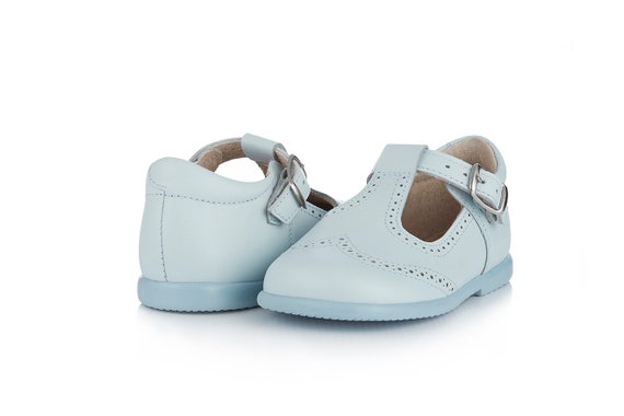 boys t strap shoes