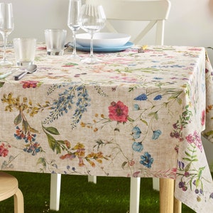 AMELIE French Country Wildflowers Berries Rectangular Tablecloth - Acrylic Cotton Coated Wipe Off Fabric - Indoor Outdoor Party Table Decor