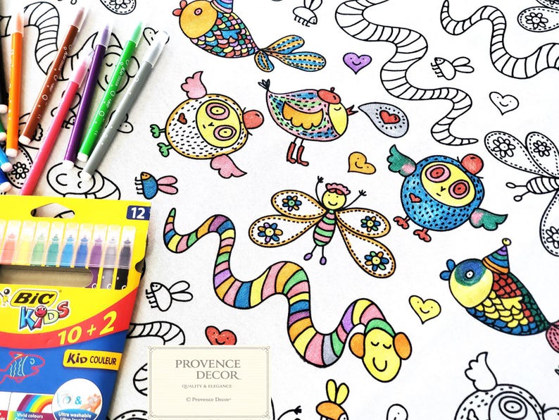 FUN ANIMALS Art Coloring Reusable Tablecloths and Markers - Boys Girls ...