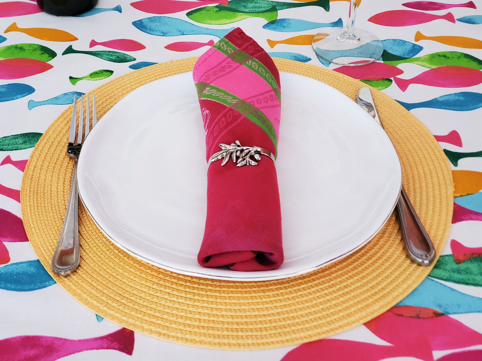 60 OCEAN FISH RAINBOW Round Cotton Coated Tablecloths French Oil Cloth  Spill Wipe off Party Circular Cloth Nature Fish Beach Home Decor -   Canada