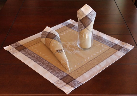 PARISIENNE TAUPE Jacquard Woven French Decorative Napkin Set - High Quality  Absorbent Soft Cotton Reversible Elegant Napkins - Table Accent Home