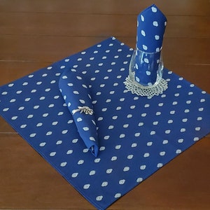 BASTIDE NAVY WHITE Napkin Set French Country Cloth Napkin Blue White Provencal Table Decor Kitchen Accent Dining Gift Farmhouse Charm