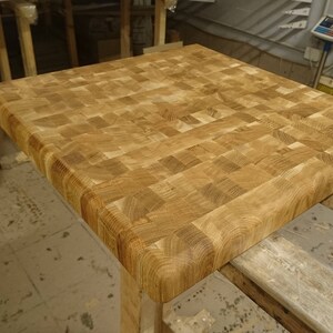 Chopping board End grain Chopping block Butcher block oak 450x450x50mm image 1