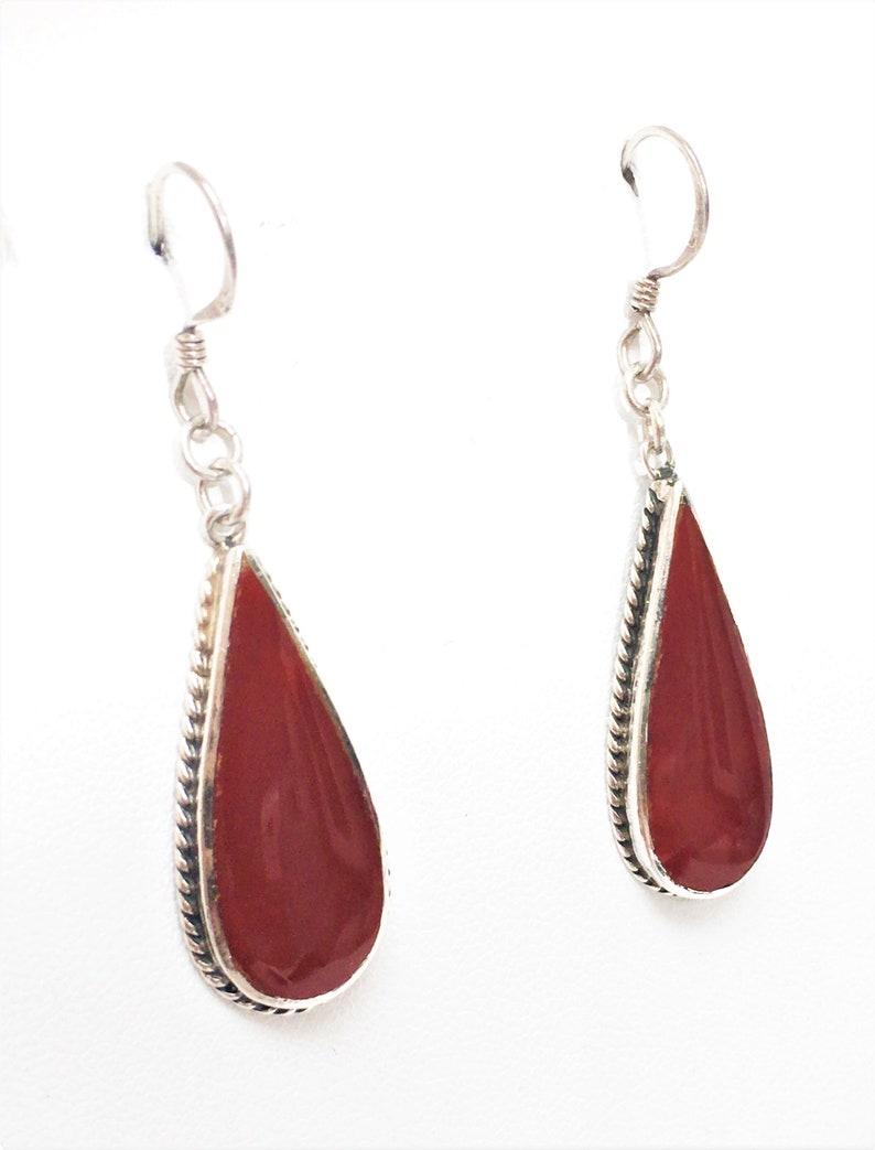 5 cm Long Vintage Sterling Silver and Carnelian Drop Earrings