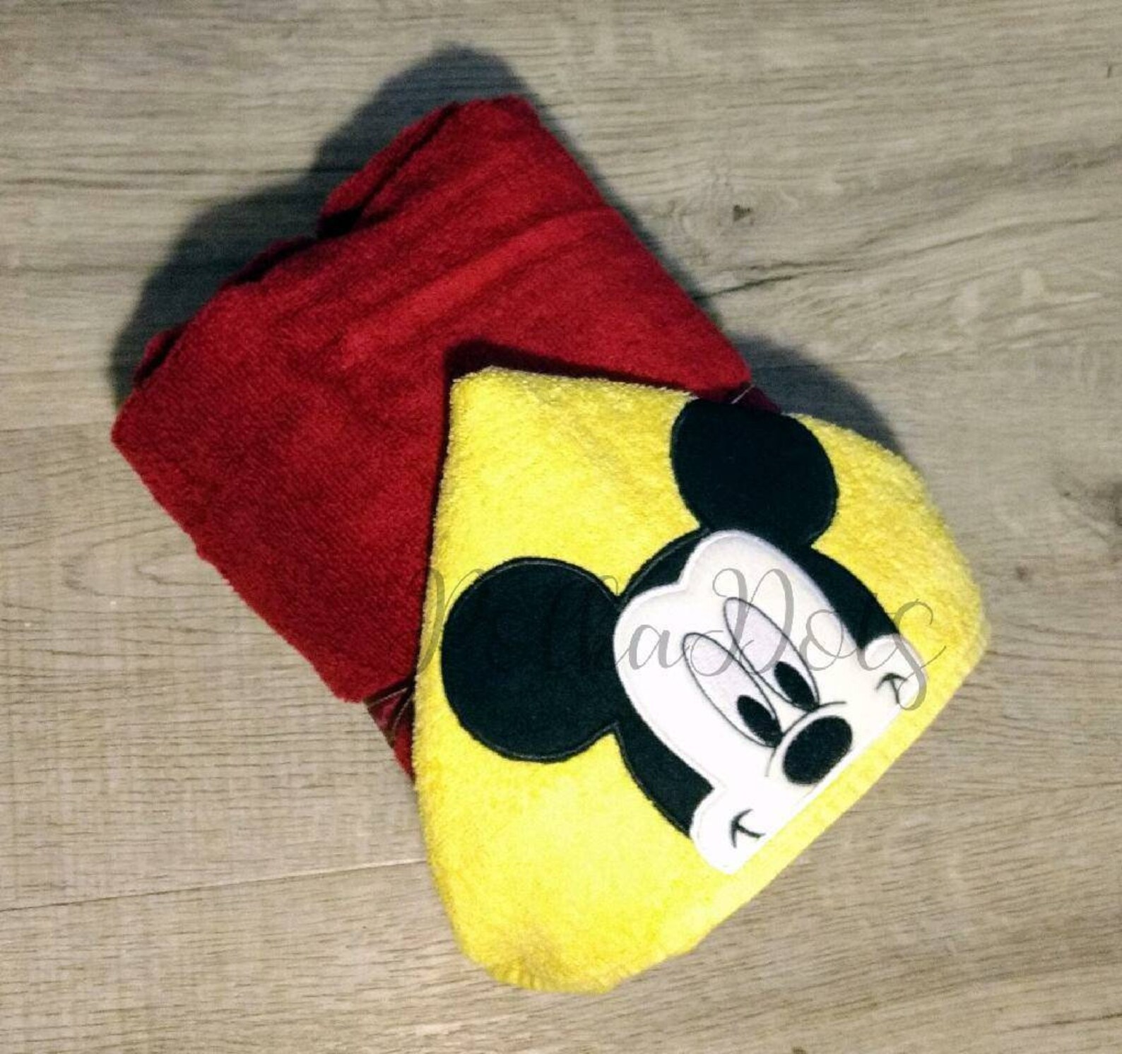 Daisy Duck hooded towel Kids Hooded towel Personalized kids Etsy