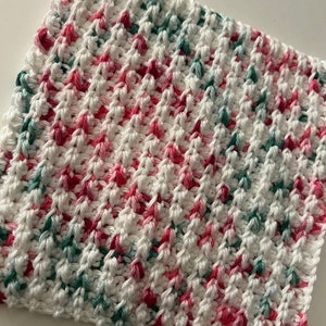 Easy Textured Dishcloth image 2