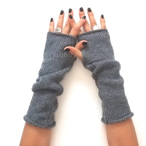 SET Gray Gloves & Hat Knitted long arm warmers Christmas gift for her Fall fashion gloves Fingerless gloves mittens Winter fashion image 7