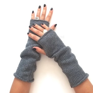 SET Gray Gloves & Hat Knitted long arm warmers Christmas gift for her Fall fashion gloves Fingerless gloves mittens Winter fashion image 6