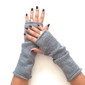 Fingerless gloves mittens Knit arm warmers Christmas gifts for mother Winter fall accessories Wrist warmers Winter knitted gloves Light gray