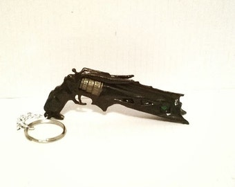 Replica inspired in Thorn Keychain