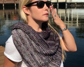 Persephone Faded Cowl PDF Pattern