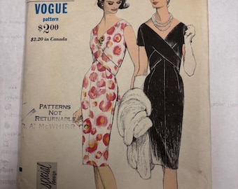Rare VOGUE SPECIAL EDITION Pattern 5940 With Woven Label - Sz 16 - Uncut and Factory-Folded