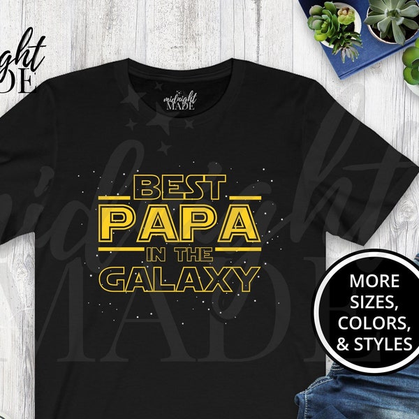 Grandpa Papa T-shirt Gift, Best Papa in the Galaxy Tee Shirt, Papa Birthday or Pregnancy Announcement Baby Reveal Gift for Men