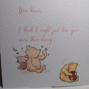 Carte de Saint-Valentin traditionnelle faite main Winnie l'ourson et porcelet dessinée par le vendeur