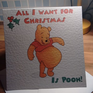 Carte Tout ce que je veux pour Noël, c'est l'ourson Winnie l'ourson - Joli ourson au gros ventre !