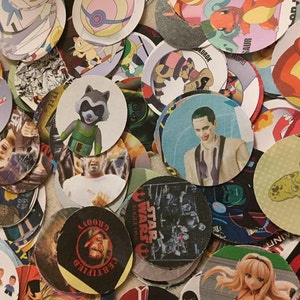 Sac à main de 10 boutons Pinback Upcycled et random de 1,25 po!