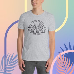 Smash TV Ride Bike Unisex T-Shirt