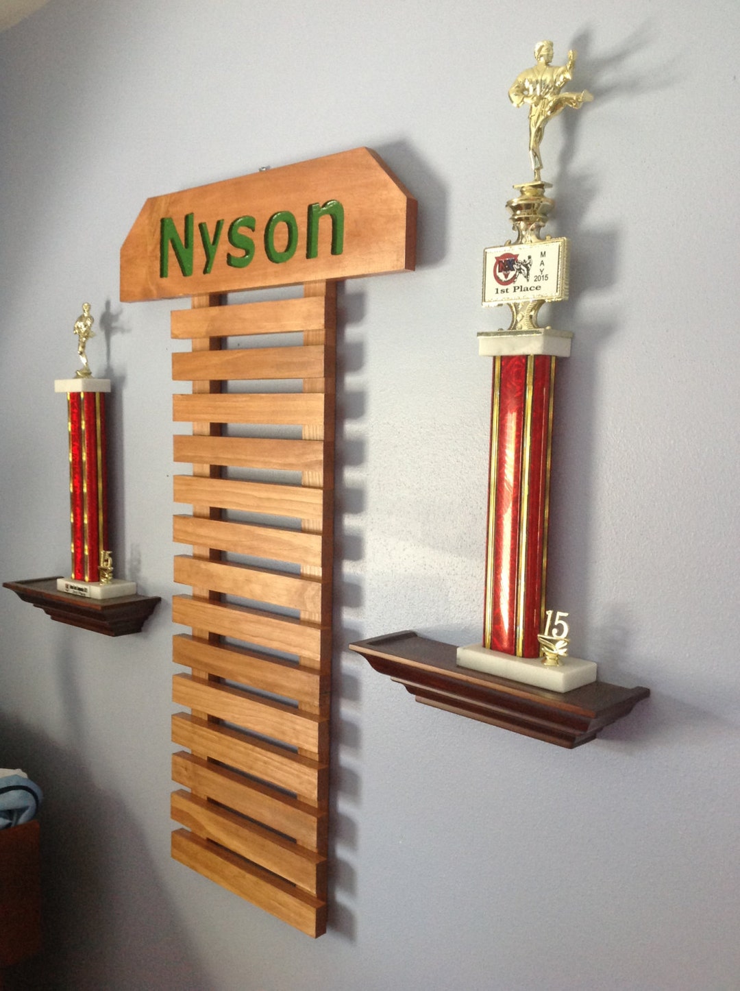 Karate Belt Display Rack Martial Arts Display Rack Holder Holds 14