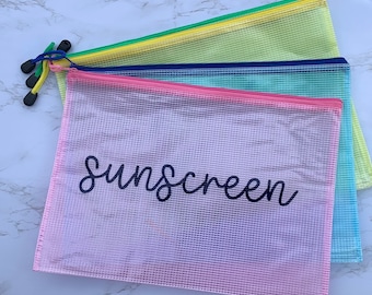 Custom Text Large Water Resistant Zipper Bag Pouch | Personalized Wet Dry Bag for Sunscreen, Pool, Beach, Lake, Makeup, Travel, Vacation