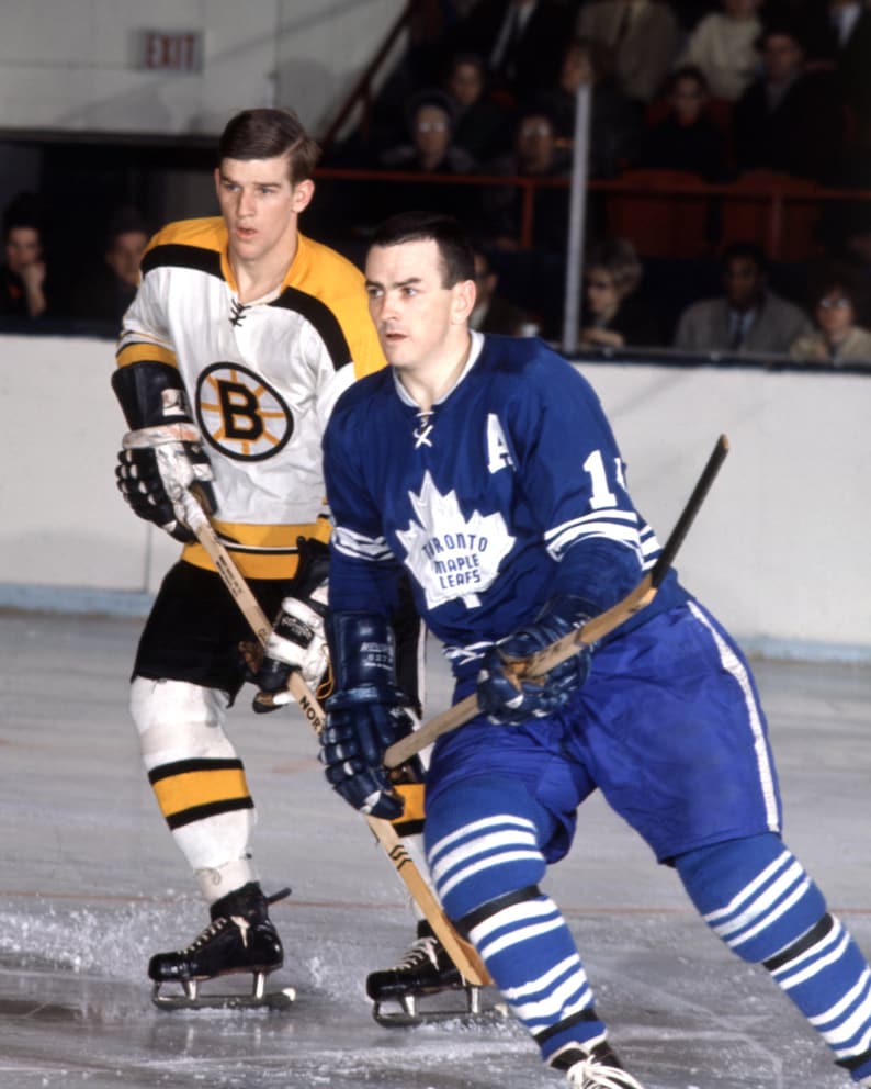 Bobby Orr and Dave Keon Photo 8X10