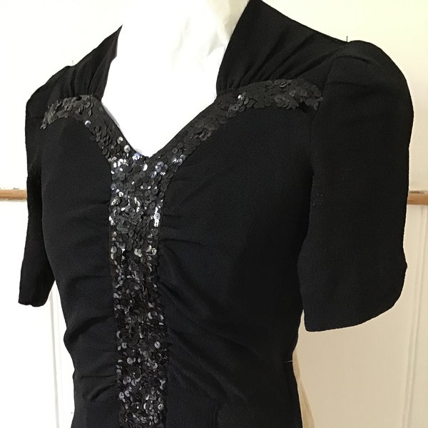 Vintage 1940s black moss crepe and sequin blouse top UK 6-8