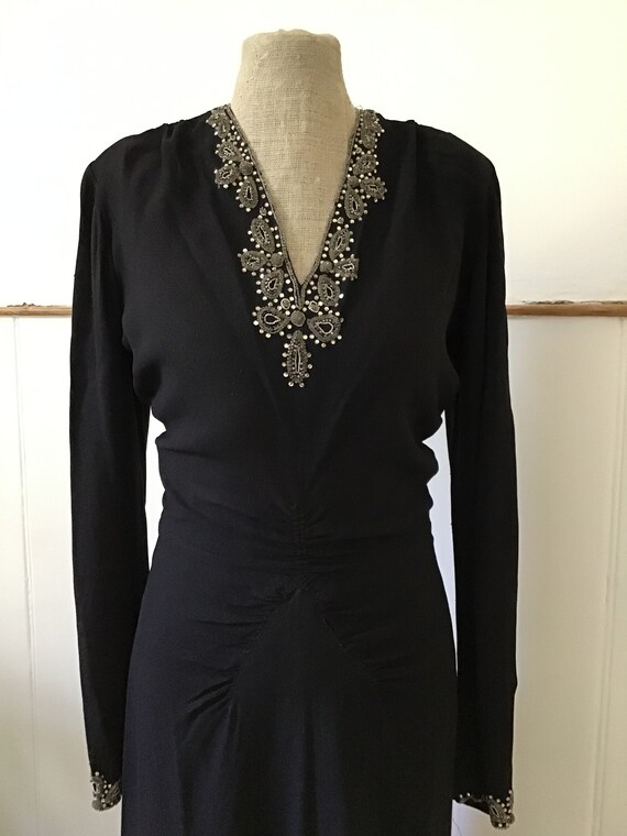 Stunning vintage 1940s black evening dress with r… - image 5