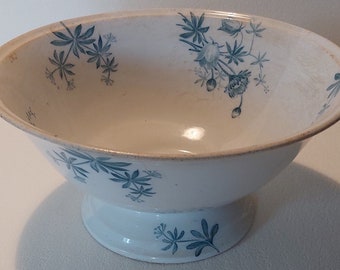 Salad bowl Villeroy and Boch Wallerfangenx 19 century