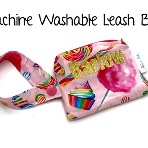 Dog Treat Bag, Dog Leash Bag, Dog treat pouch, dog walk bag, dog training aid, puppy training, dog treats, washable dog treat bag,girl puppy