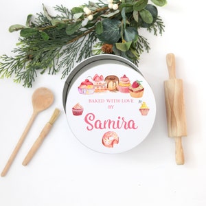 Personalised Cake Treat Tin, Cake Box, Baking Lover, Stocking Filler Christmas Gift Biscuit Tin, Cookies, Cupcakes Birthday Nanna,Star Baker