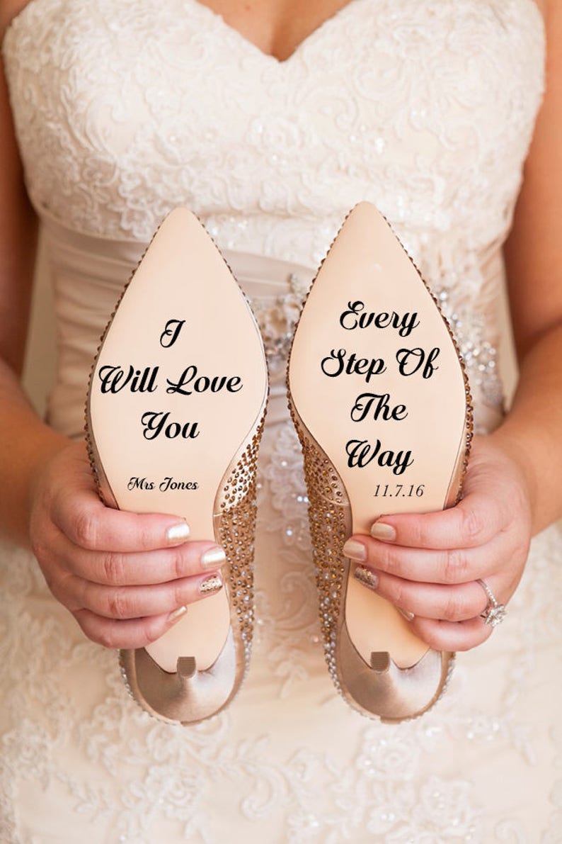 Personalisierte Hochzeit Schuh Vinyl Aufkleber Aufkleber mit Namen & Datum Dekorationen Braut Schuh Brautjungfer ich tun etc. Bild 1