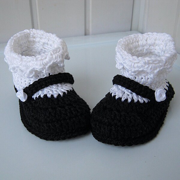 Booties, Booties crocheted, Shoes for the home, Knitted footwear, Shoes for girls, Gift for a small fashionista from 1 - 2 years.