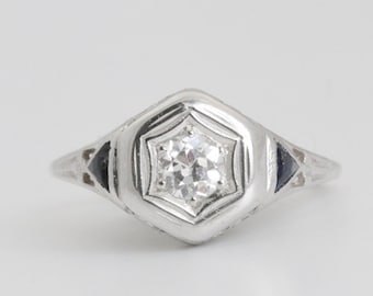 Art Deco Diamond Engagement Ring in 14k White Gold