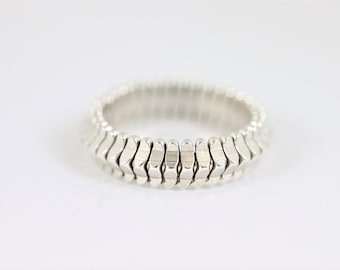 Geometric Band In Sterling Silver