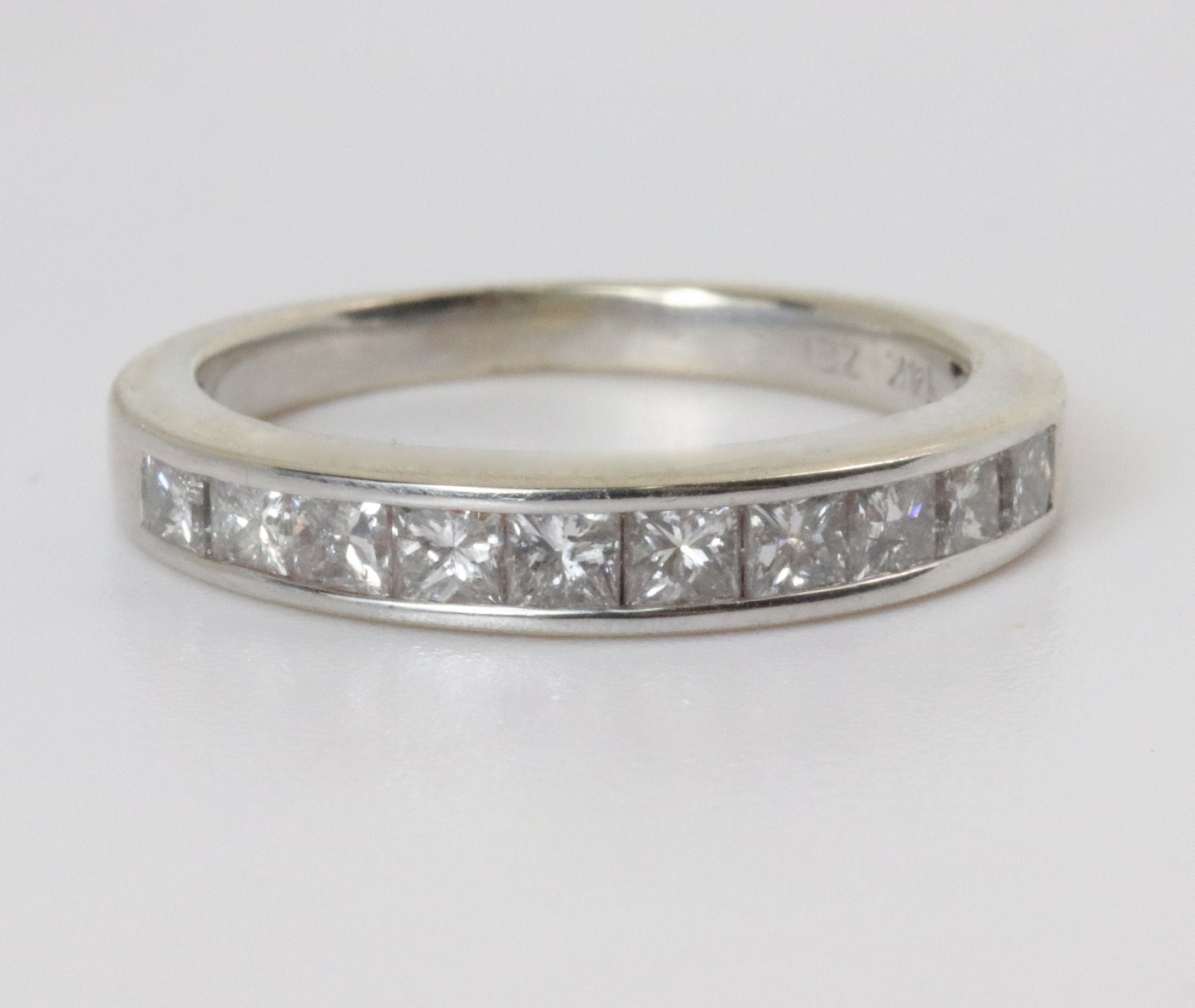 Antique Channel Set Diamond Wedding Band in 14k White Gold (0.6 Cttw ...