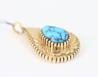 Vintage Tear Drop Pendant With Turquoise Stone In 14K Yellow Gold