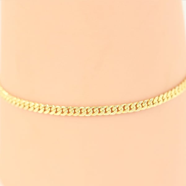 Cuban Chain Bracelet In 14K Yellow Gold