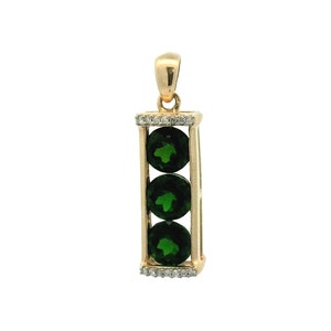 Gold Pendant In 14K Yellow Gold