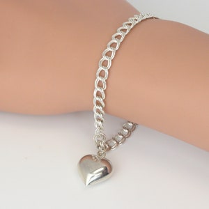 Heart Charm Bracelet In Sterling Silver