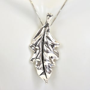 Leaf Brooch-Pendant In Sterling Silver