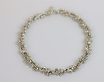 Silver Beads Necklace-Toggle Necklace