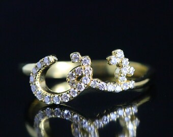 Eshgh Diamond Ring in 18k Yellow Gold