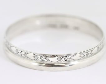 Brazalete de corazón vintage engastado en plata de ley