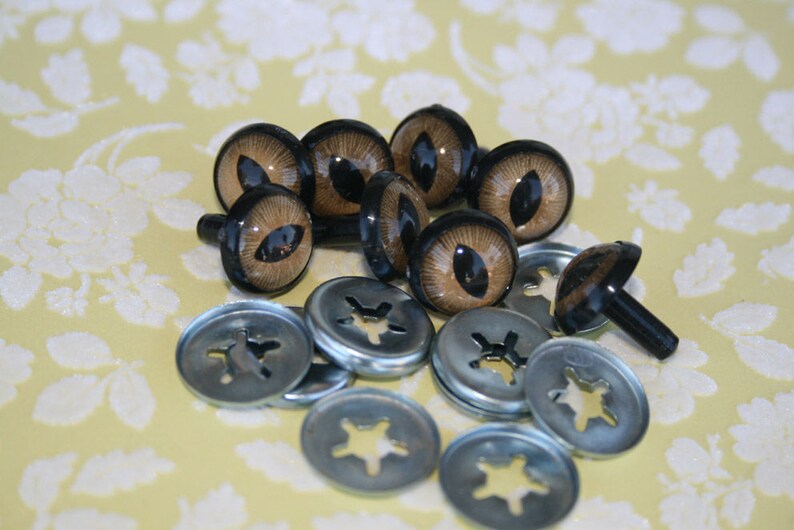Safety eyes Light Brown 14 mm for plush animal amigurumi bear cat dog plastic eyes