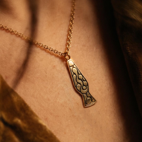Custom Lava Lamp Necklace · Double Side Custom Engraving · Retro Groove Pendant · Nostalgic Jewelry
