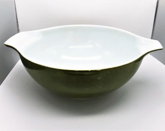 Pyrex 444 Cinderella Avocado Green 4 Quart Made in USA Large Casserole Dish