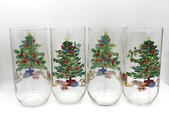 Luminarc Noel 1992 Christmas Tree and Presents Tumblers with Toys Holly and Berries 16 Oz Holiday Decor